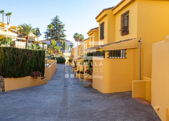 Casa vacanze Town House 3 Beds In The Center Of *