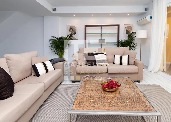 Town House 3 Beds In The Center Of Casa vacanze Marbella